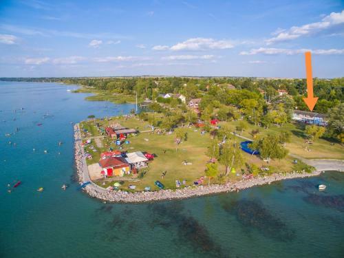 S�st�i Strand Apartmanh�z
