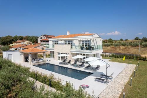 Villa Grivi?i?