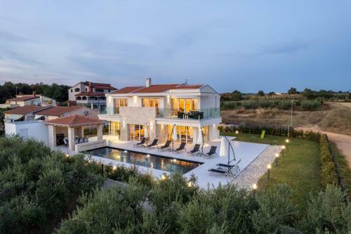 Villa Grivi?i?