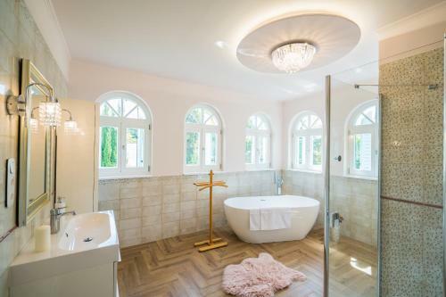 Apartamento Harmony Boutique Villa