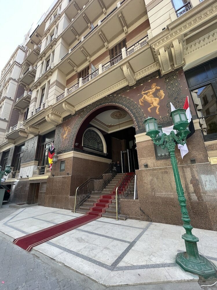 Cosmopolitan Hotel