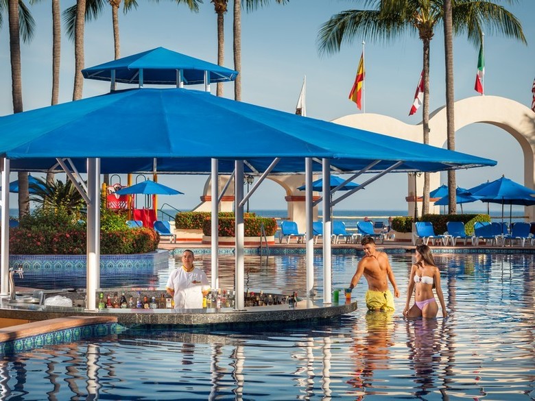Hotel Barcel� Puerto Vallarta