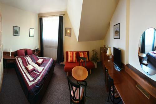 Hotel Bab� Lom