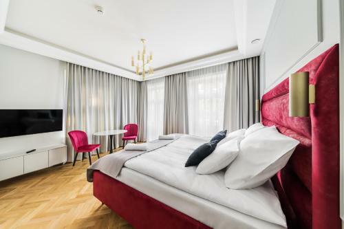 H Aparthotel