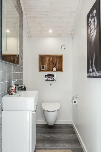 Modern Holiday Home In Kisa