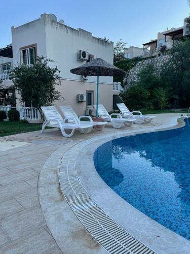 T�rkuaz Homes