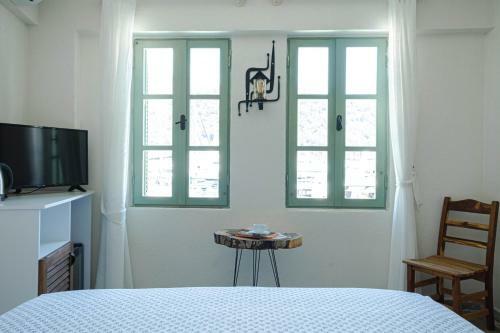 Hostal Rain Rooms And Food