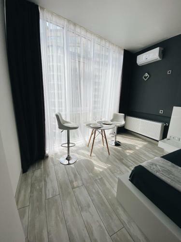 Arcadia Luxe Seaview Apartment
