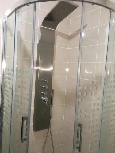 Beautiful Charming Apartment, Mountains View, Pool, Quiet