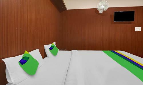 Hotel Treebo Trend Grand Jp Inn