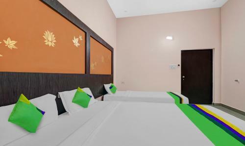 Hotel Treebo Trend Grand Jp Inn