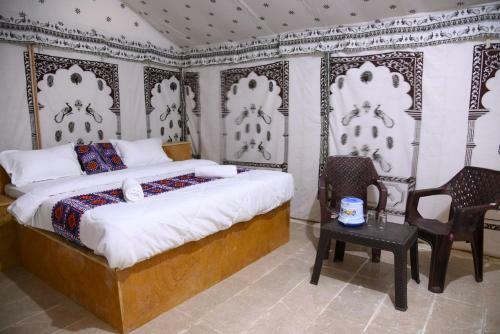 Bed & Breakfast Golden Villa Desert Camp