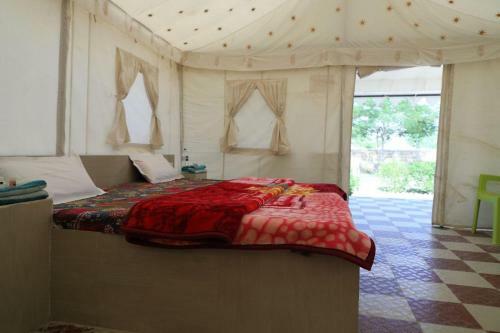 Bed & Breakfast Golden Villa Desert Camp