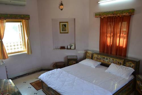 Villa Beautiful 4br Farmhouse With Pool And Jacuzzi In Jaipur