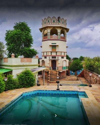 Villa Beautiful 4br Farmhouse With Pool And Jacuzzi In Jaipur