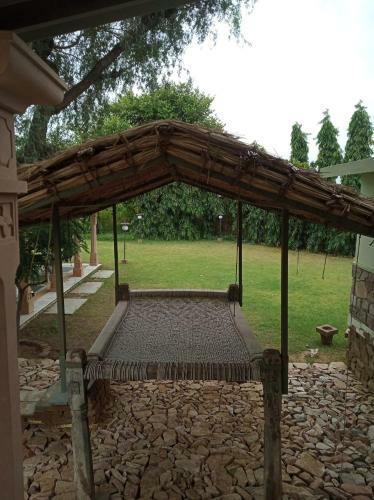 Villa Beautiful 4br Farmhouse With Pool And Jacuzzi In Jaipur