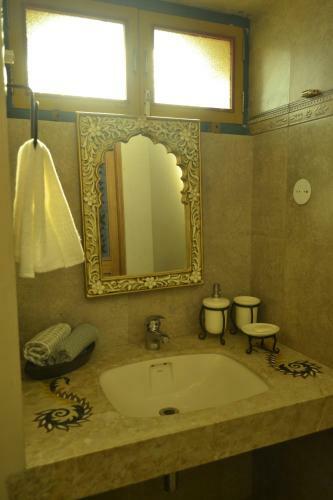 Villa Beautiful 4br Farmhouse With Pool And Jacuzzi In Jaipur