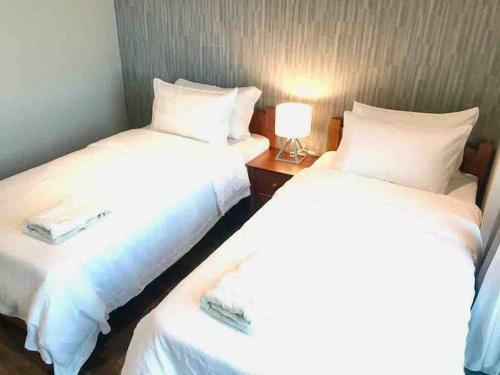 Apartamento Riverson - 2br - King Bed - Sunset Golf View