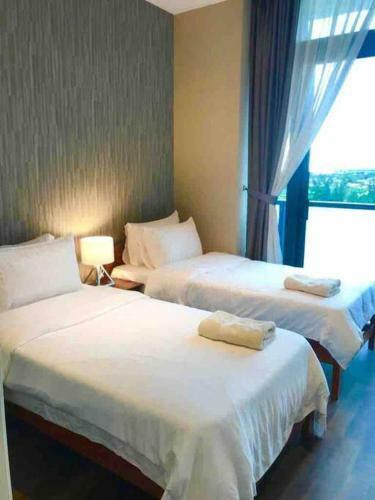 Apartamento Riverson - 2br - King Bed - Sunset Golf View