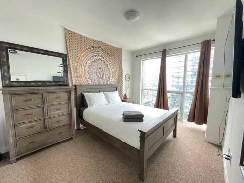 Cozy Boho Apartment North York Skyscraper
