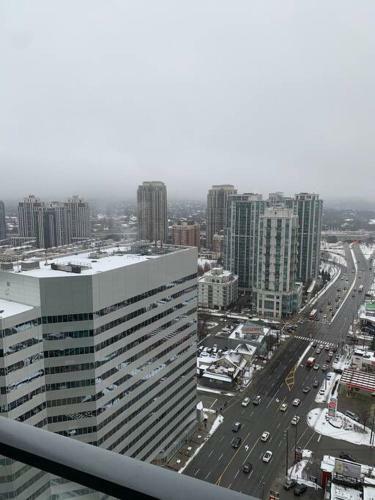 Cozy Boho Apartment North York Skyscraper