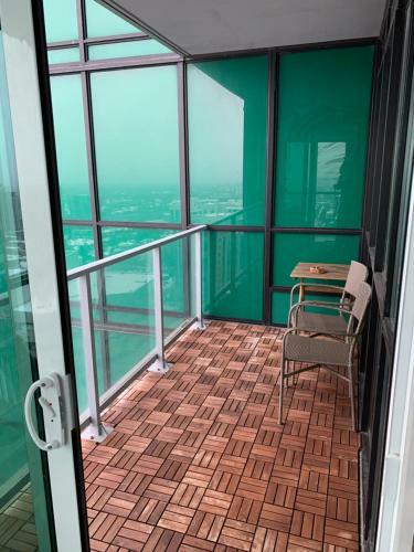 Cozy Boho Apartment North York Skyscraper