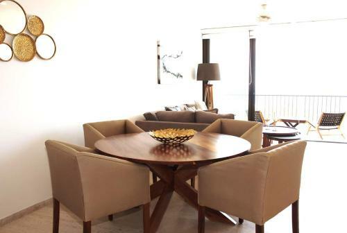 Beautiful Apartment With The Best View To The Arch