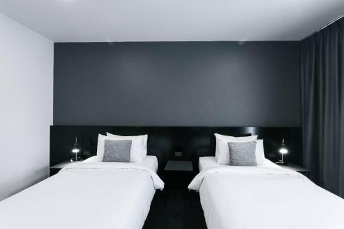 Crew Hotel