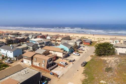 Ocean & Dunes Views~fun Deck~steps To Sandy Beach