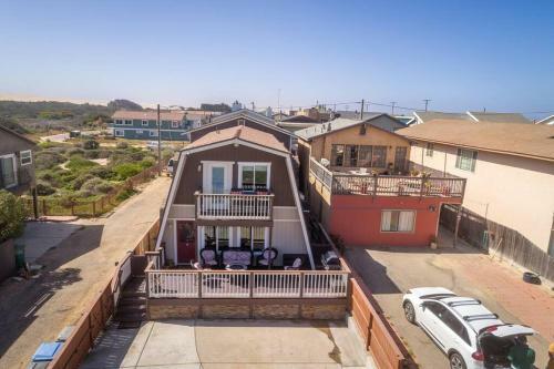 Ocean & Dunes Views~fun Deck~steps To Sandy Beach