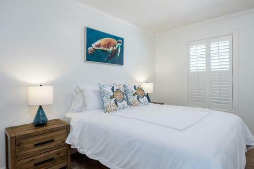 Quiet Coastal Get Away Home - Just Blocks From Ocean Beach And Restaurants