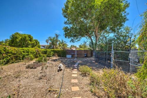 Inviting Home With Fire Pit About 1 Mi To Beach!