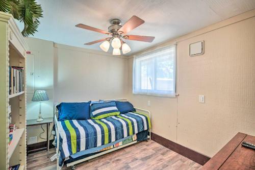 Spacious Golf Course Cabin With Pond Fishing!