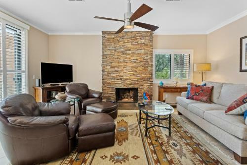 The Waverly 30 Day Minimum Townhouse