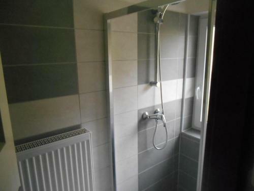 Hostal Penzion - Restaurace U Skrbl�ka