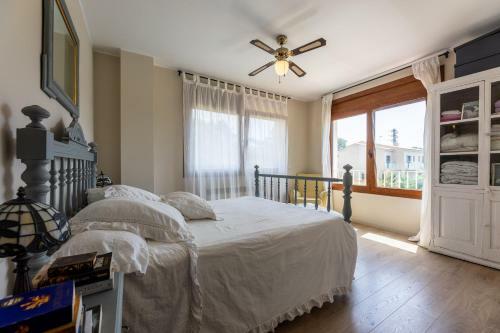 Modern Villa In Costa Brava Sant Antoni De Calonge
