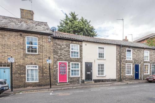 Holly Cottage
