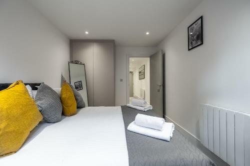 Mbasy Serviced Apartments Camberley