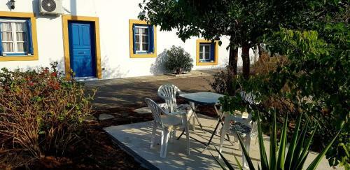 Lourantianika House