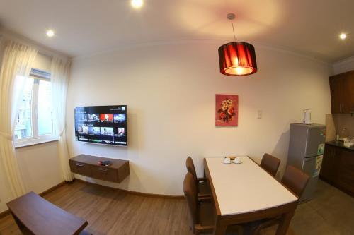 Song Hung Apartments