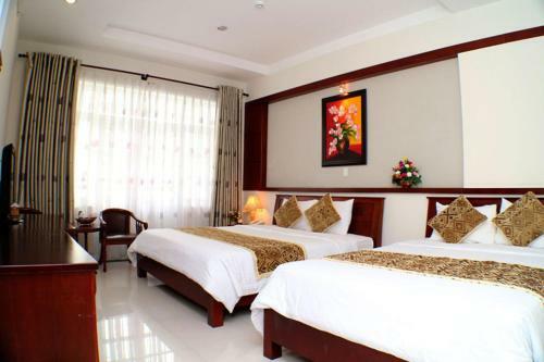 City Hotel 18 Luu Van Lang