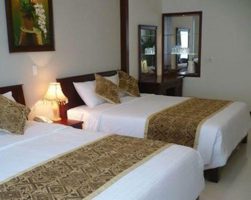 City Hotel 18 Luu Van Lang