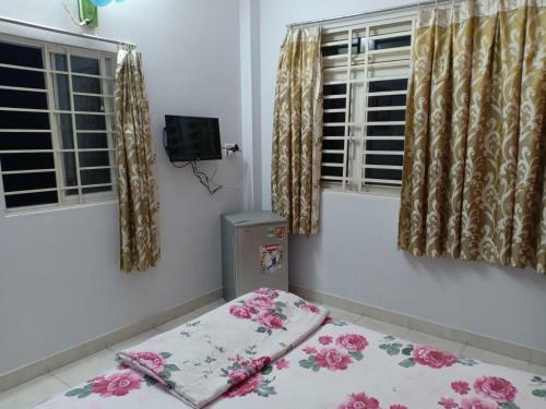 Hostal Ngoc Phu Hotel