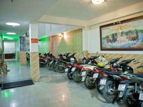 Hung Anh Hotel