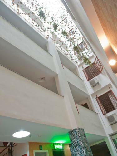 Hung Anh Hotel