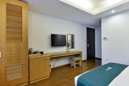 Aries Hotel