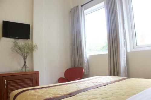 Giang Son 2 Hotel