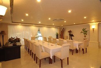 White Lion Hotel