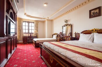 New Pacific Hotel