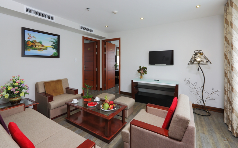 Sunland Hotel